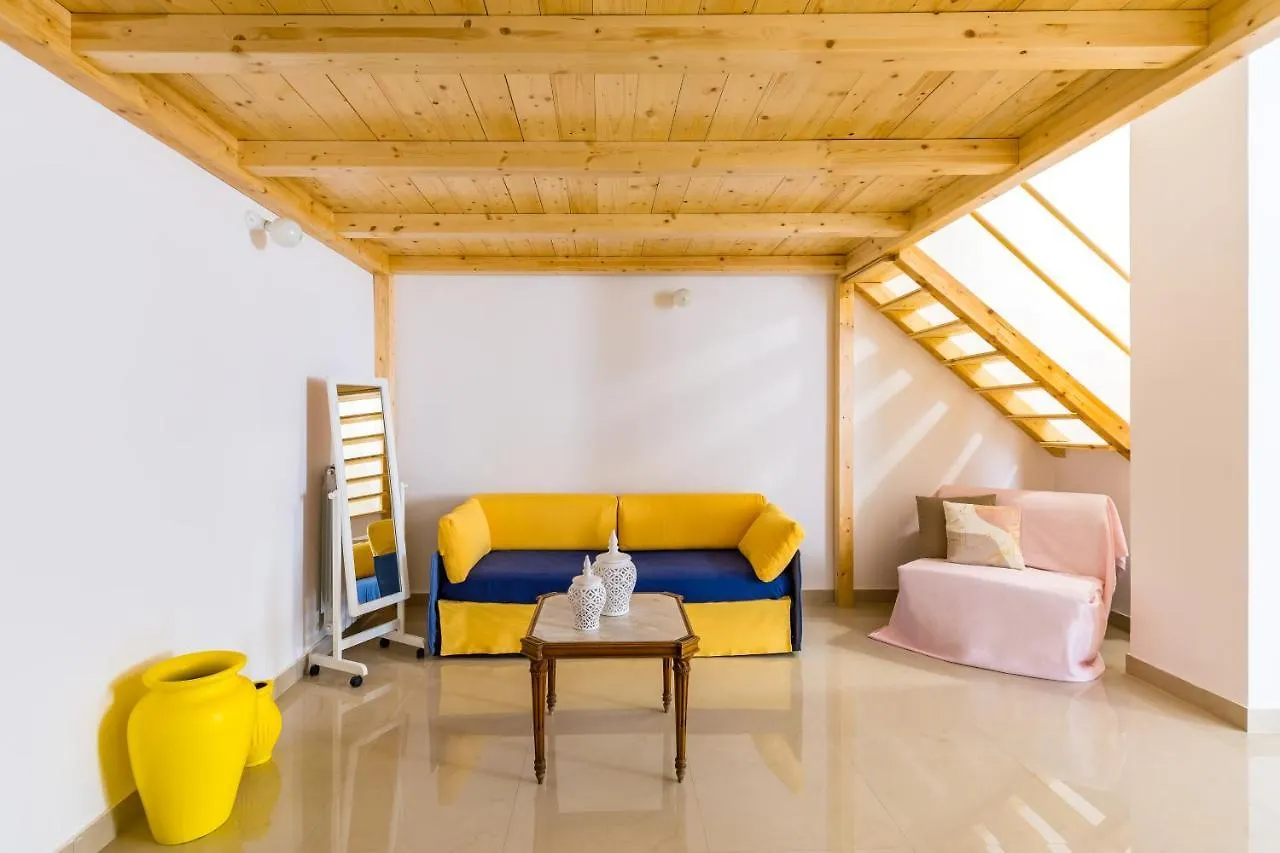 Naiva Apartment Naples