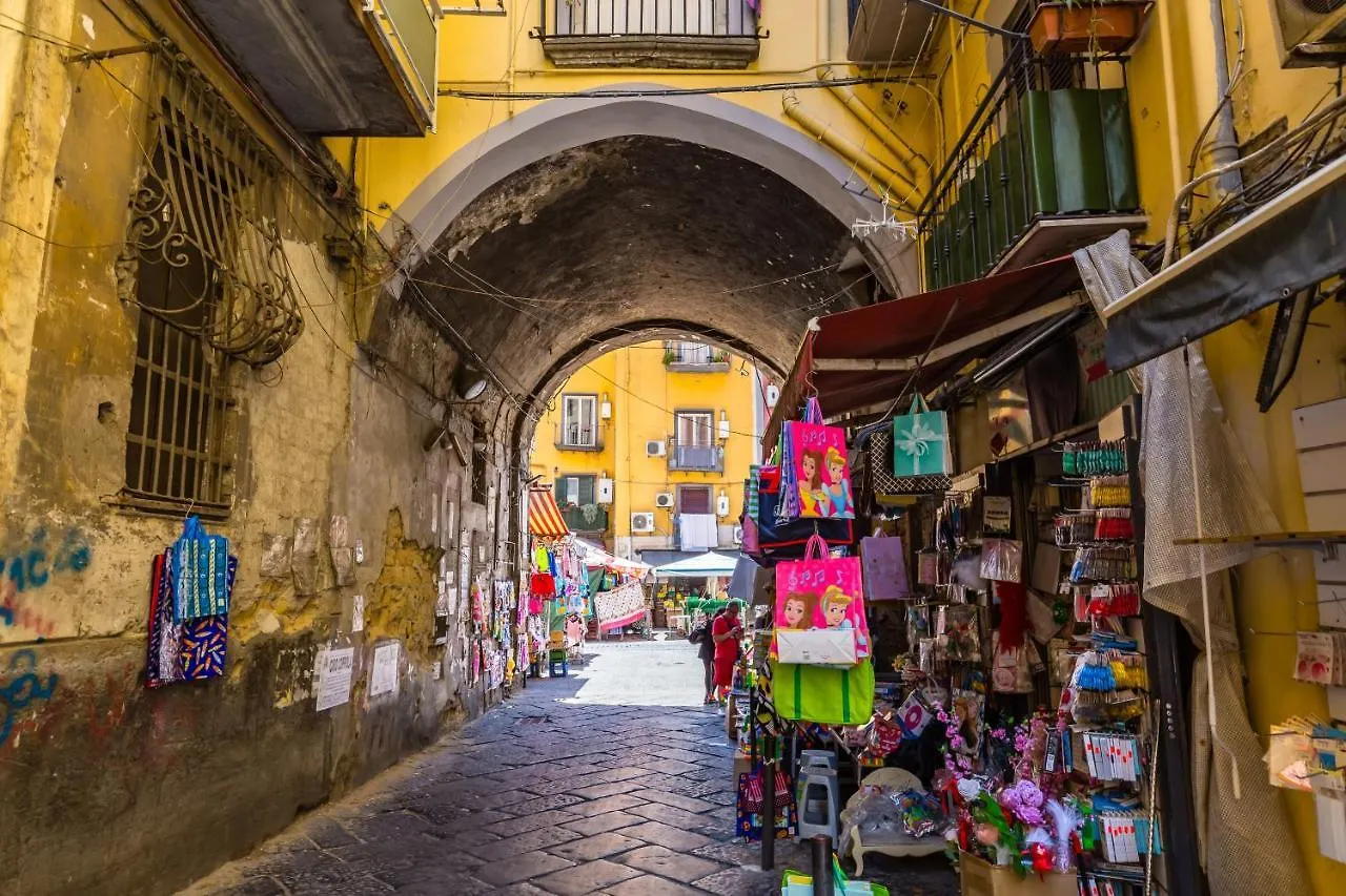 Naiva Apartment Naples Italy
