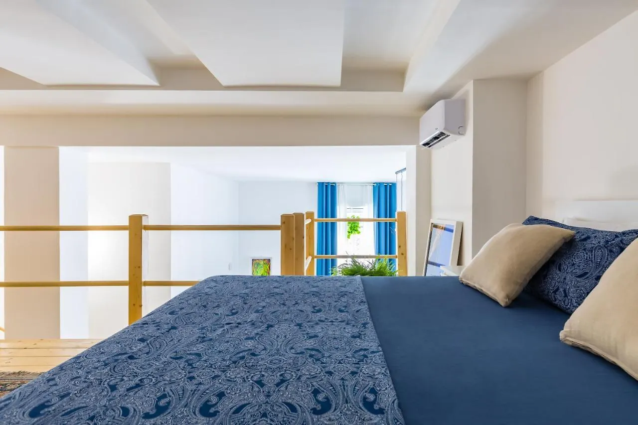 Naiva Apartment Naples 0*,  Italy